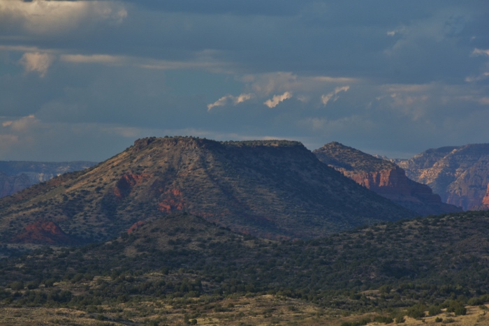 mountains looking west toward sedona